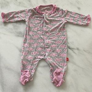 Magnetic Me Newborn Sleeper